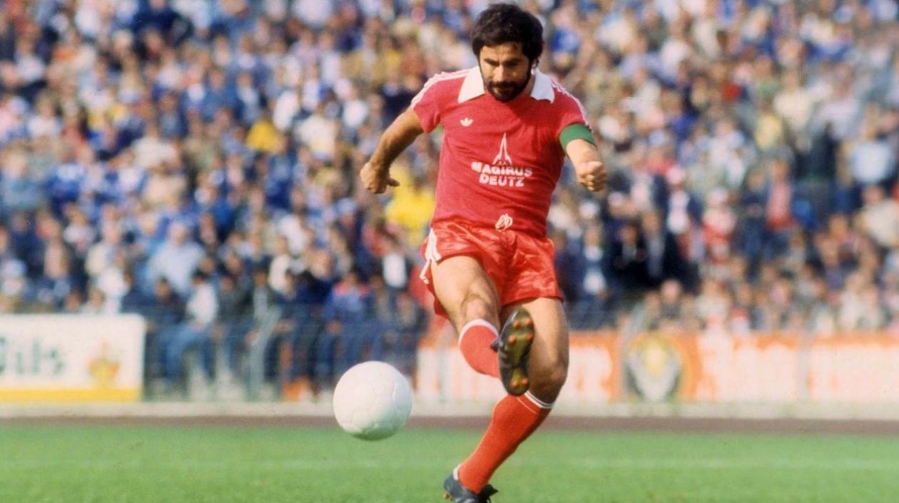 Gerd Müller, en una acción con el Bayern Múnich. 