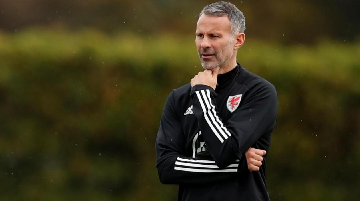 Ryan Giggs, técnico de Galés. 