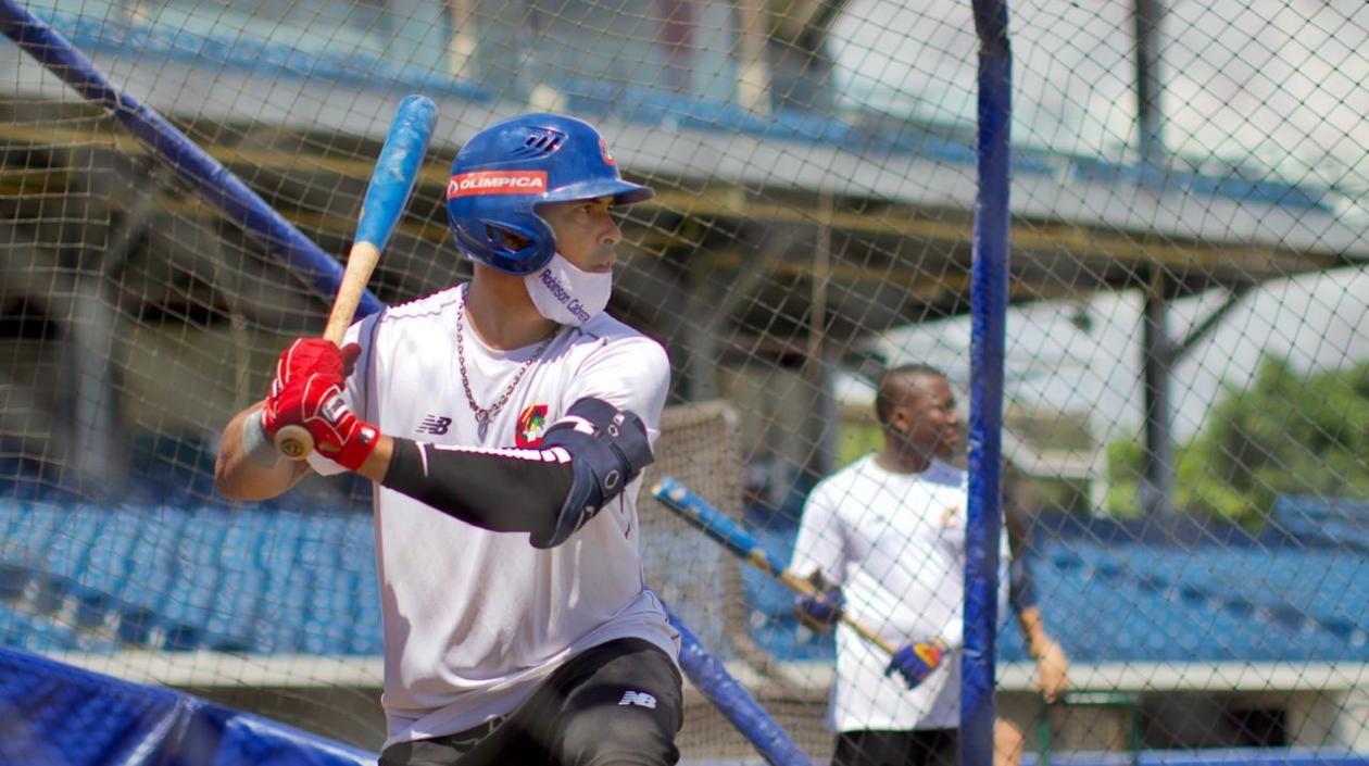 Robinson Cabrera, pelotero venezolano de Caimanes. 