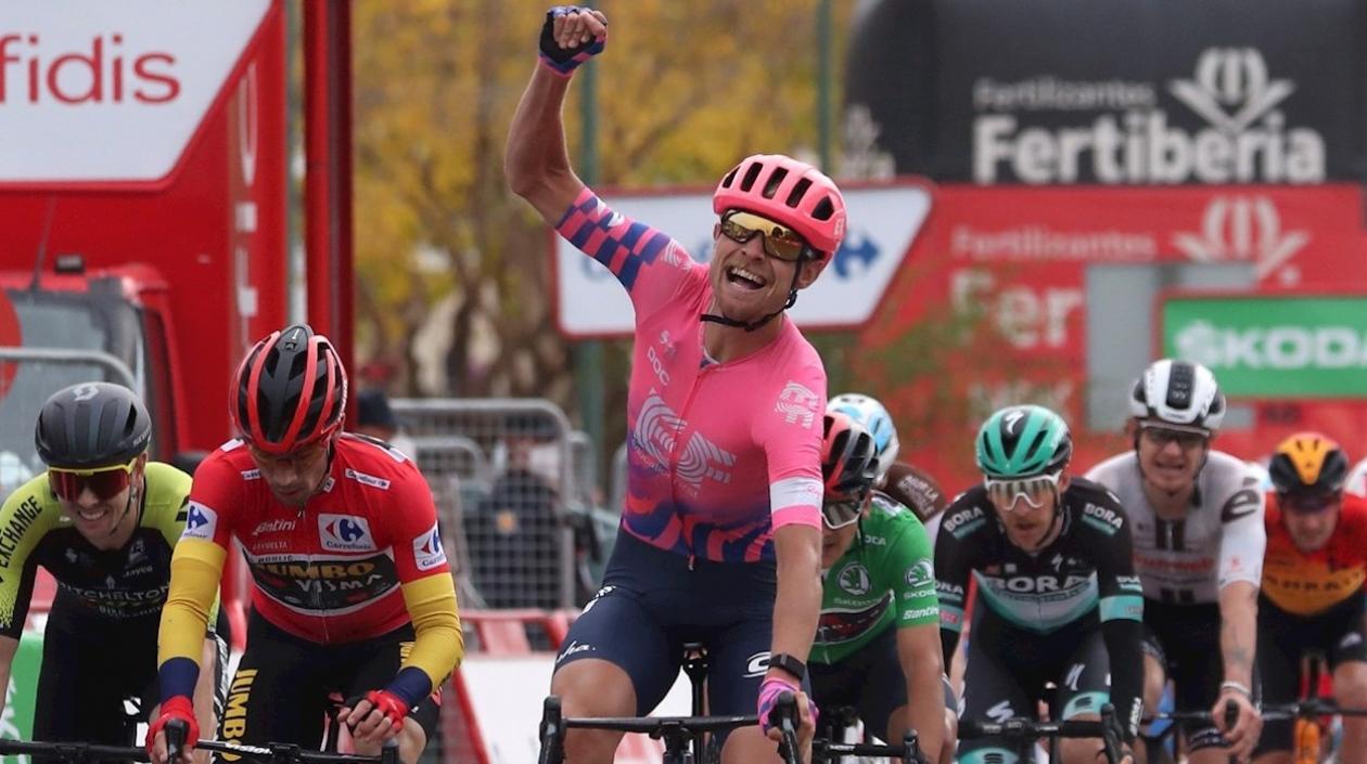 Magnus Cor Nielsen se impone en la meta de Ciudad Rodrigo.