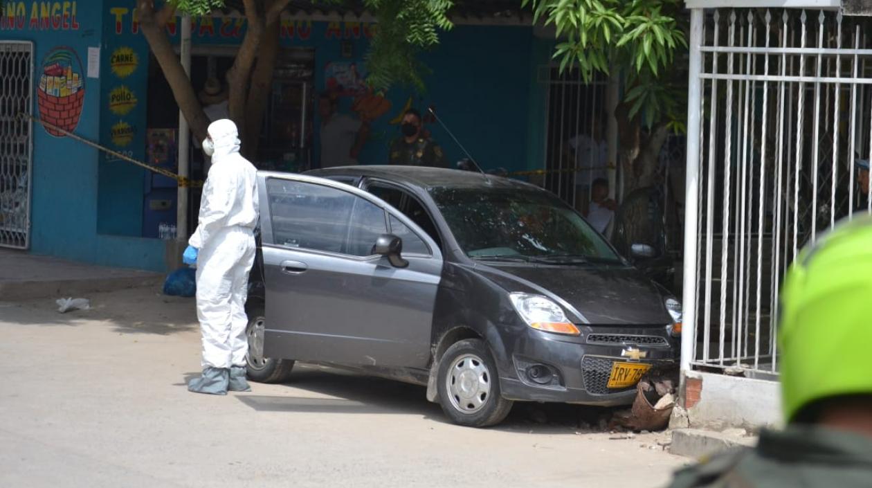 El CTI de la Fiscalía se encargó de la inspección del cadáver.