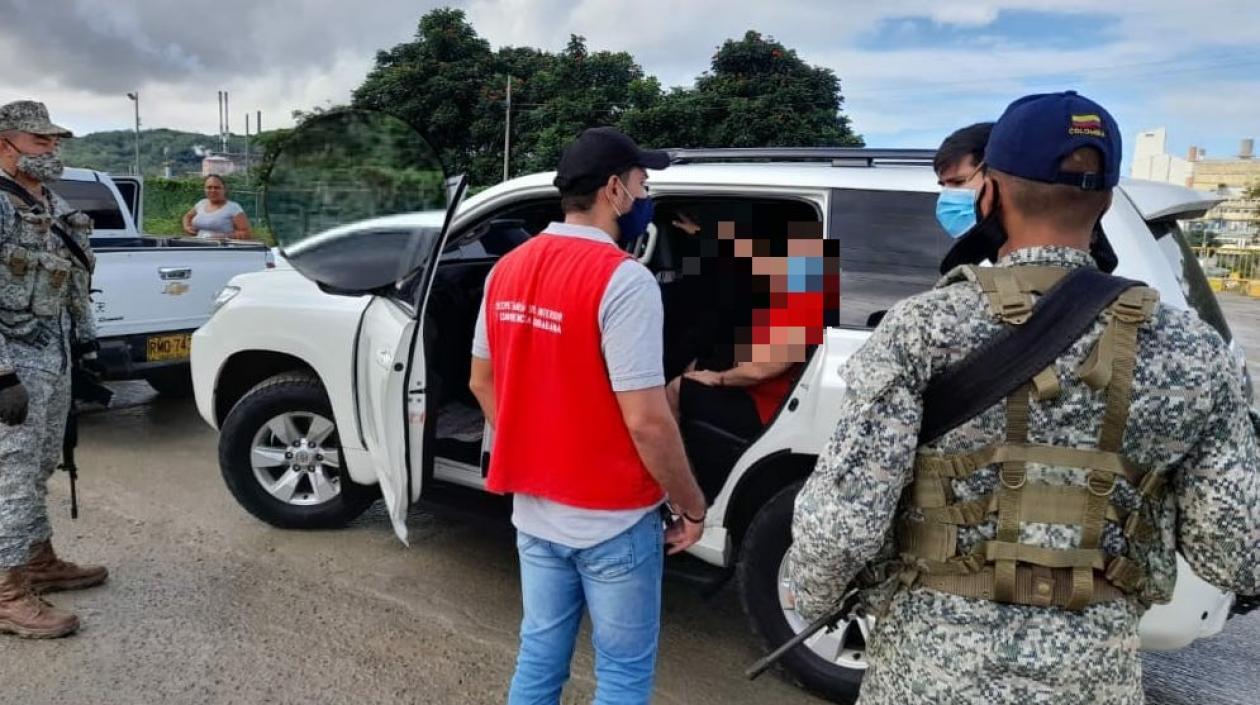 Operativos para evitar el ingreso a Playa Blanca.