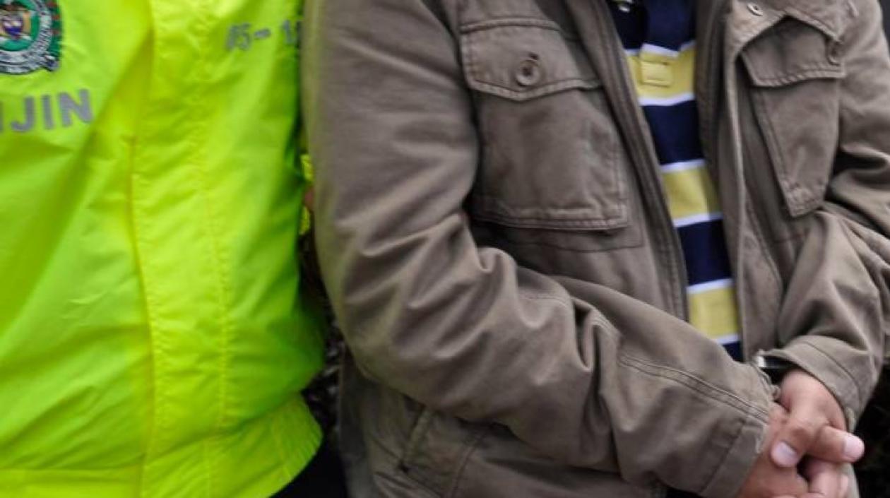 El hombre fue asegurado en centro carcelario. 