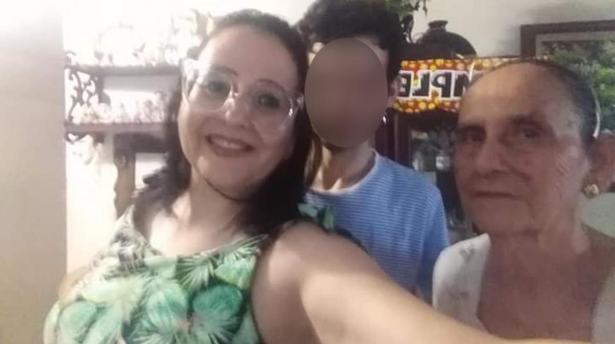 María Isabel y su madre