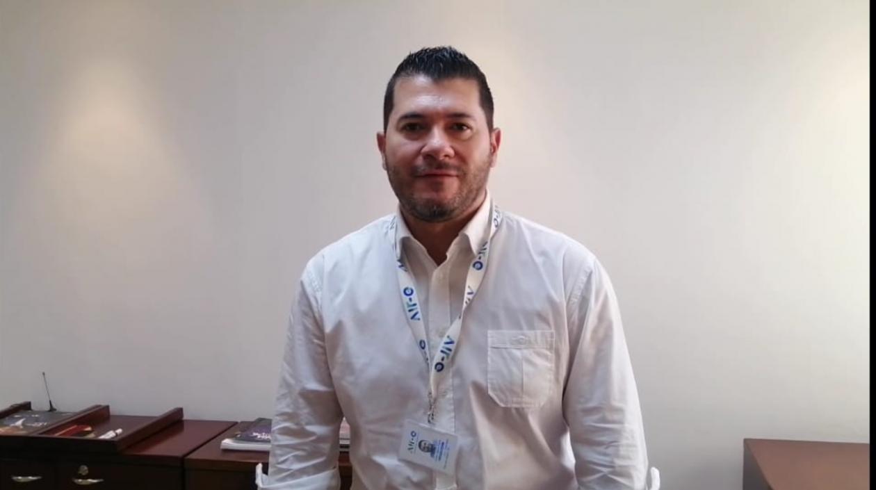 Jhon Jairo Toro, Gerente General de Air-e.