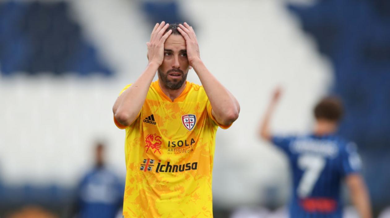 Diego Godín, defensor uruguayo. 