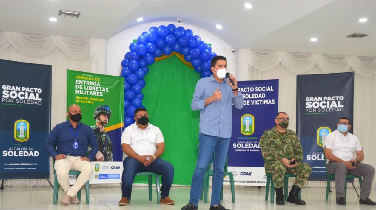 Socialización de la entrega masiva de libretas militares en Soledad. 