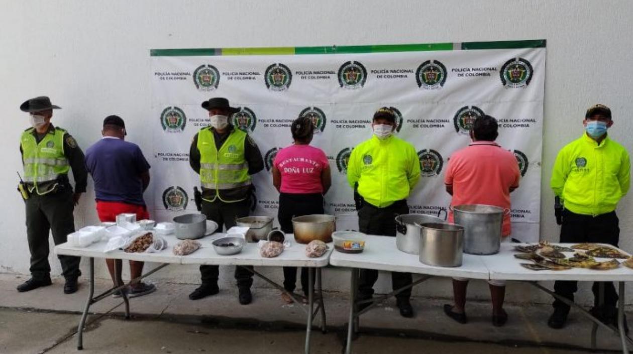 Varios de los capturados por las autoridades. 