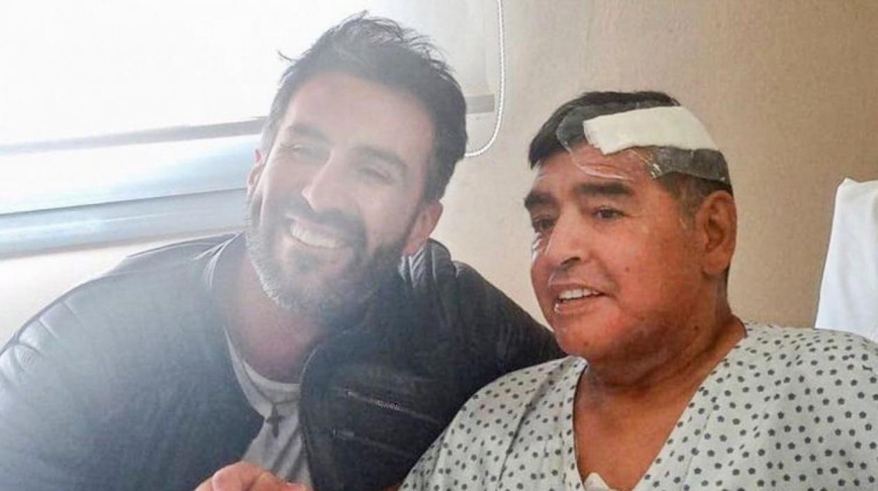 Leopoldo Luque con Diego Armando Maradona.