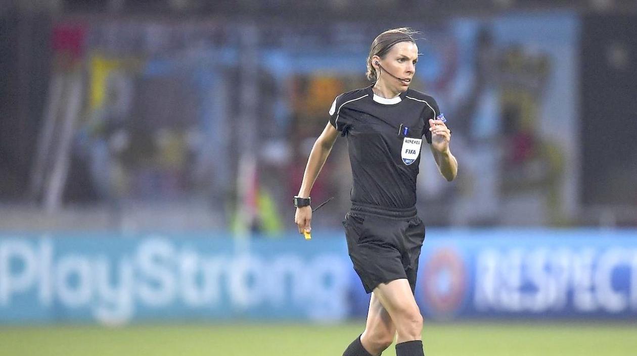  Stéphanie Frappart, juez central.