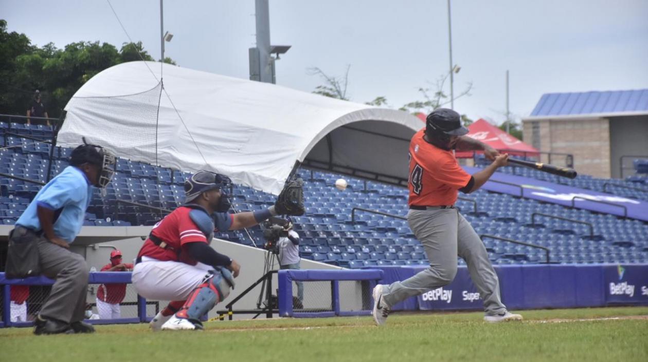 Gigantes de momento no conocen la victoria. 