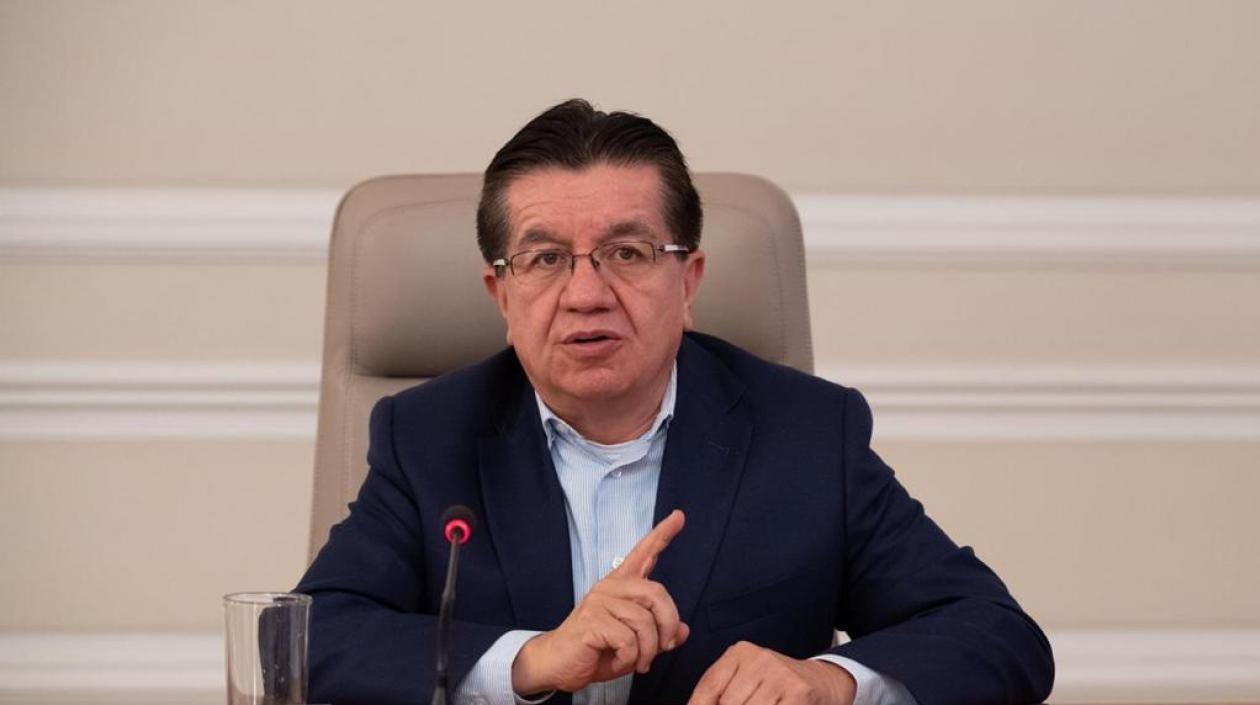 Fernando Ruiz, ministro de Salud.