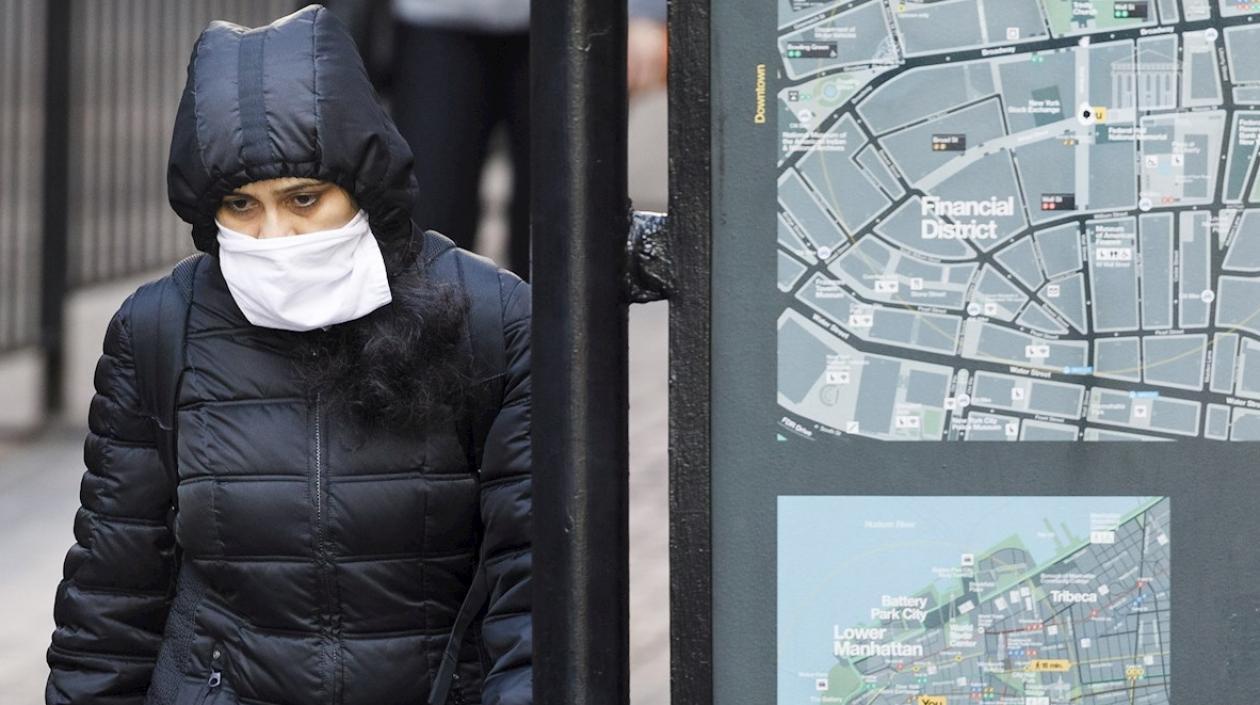 Mascarilla para prevenir el contagio de Covid-19 piden autoridades a los estadounidenses.