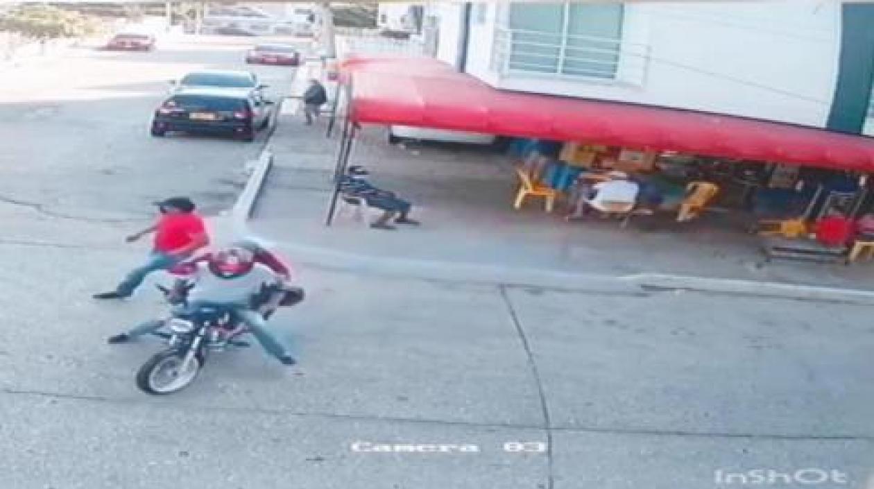 Momento en que se presentó el atraco en el barrio Buena Esperanza.