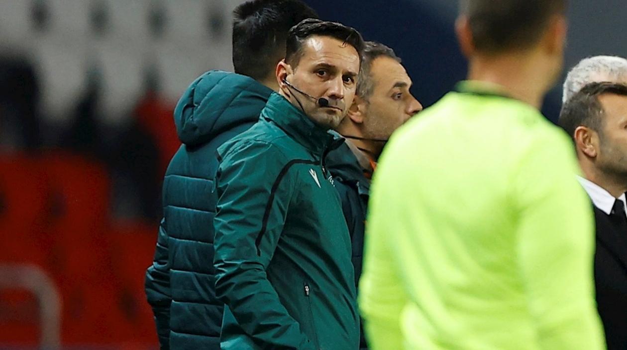 Sebastian Coltescu, cuarto árbitro acusado de proferir el insulto racista. 