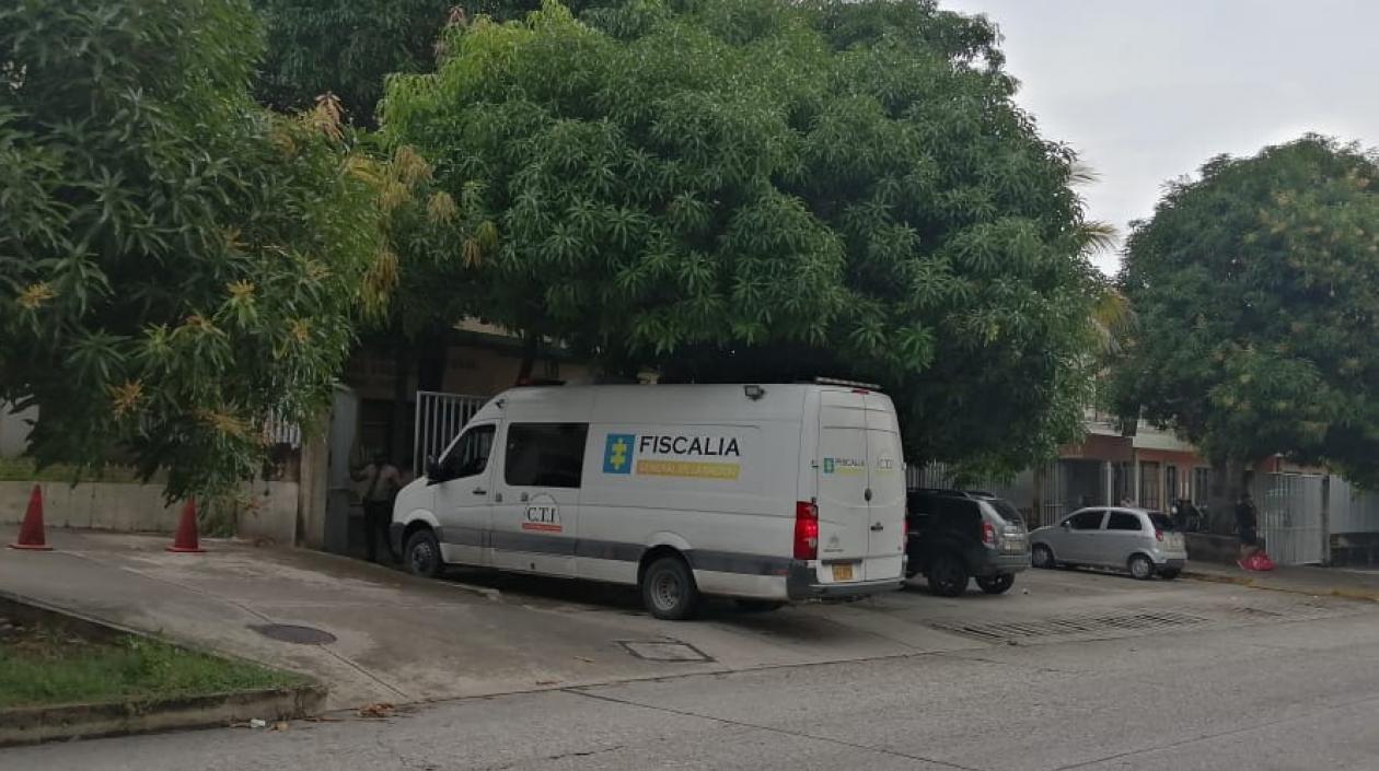 El cuerpo del joven fue trasladado a Medicina Legal. 