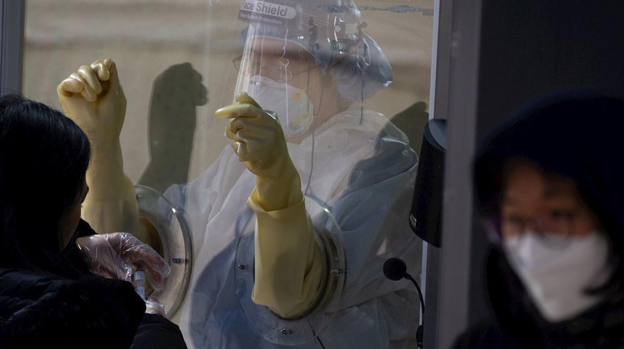 Estados Unidos suma 15,4 millones de casos de coronavirus.