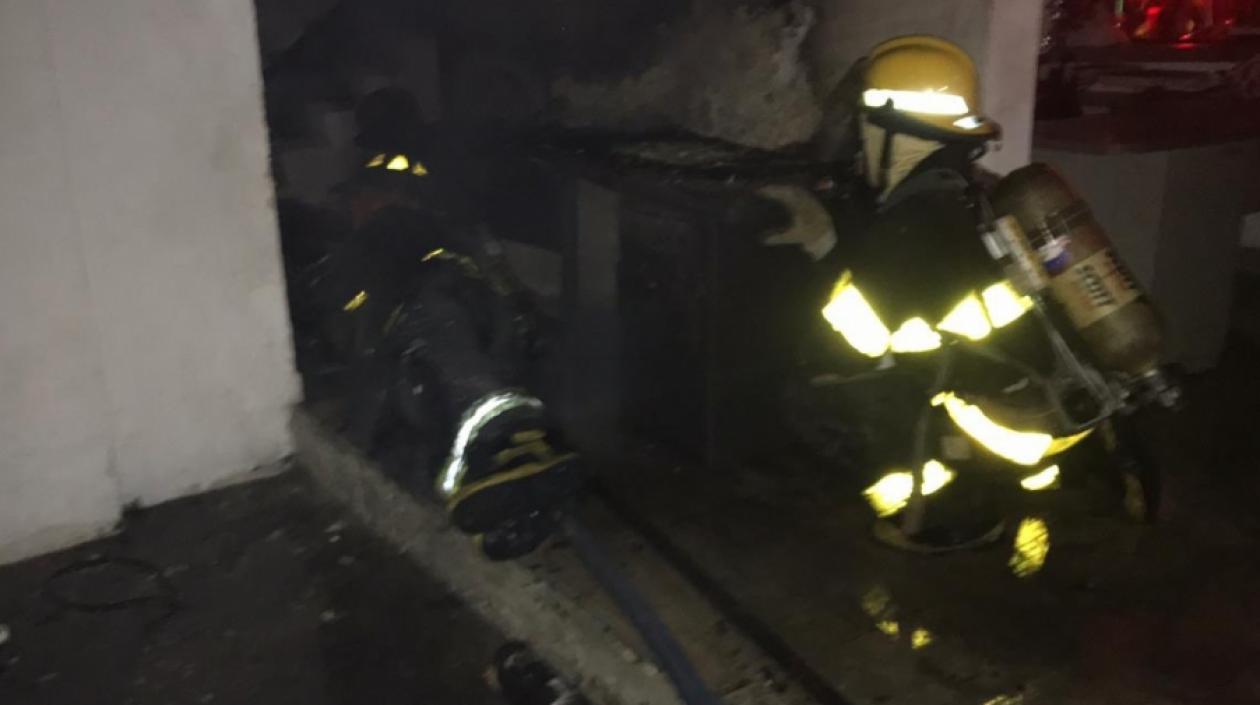 Incendio en la estación de Policía de El Rodadero.