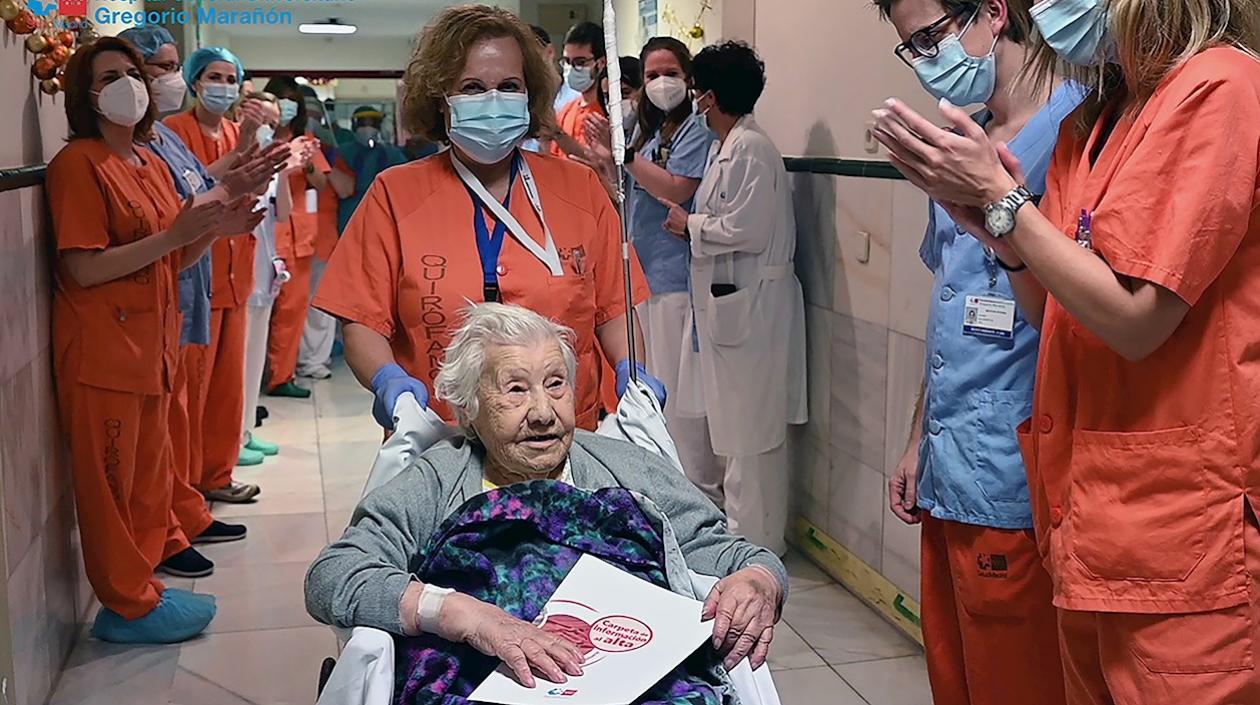 Elena, la paciente de 104 años. 