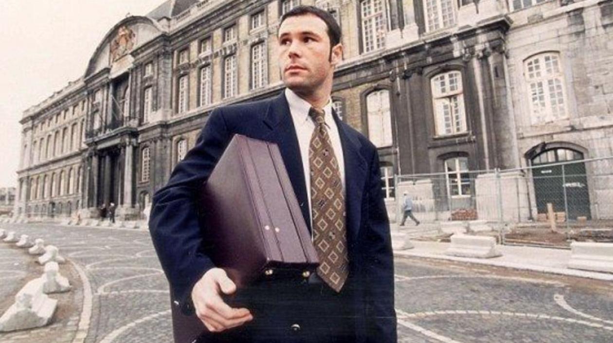 Jean-Marc Bosman a la salida de los tribunales. 
