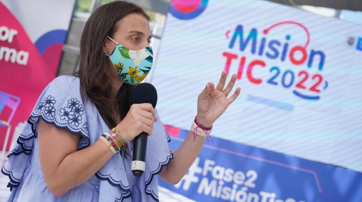 La Ministra de las TIC, Karen Abudinen.