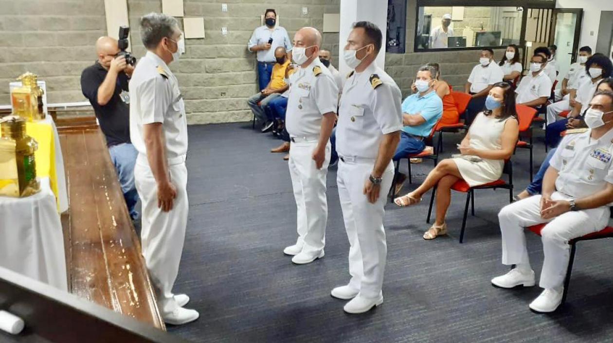 Ceremonia de relevo en la Capitanía de Puerto de San Andrés.