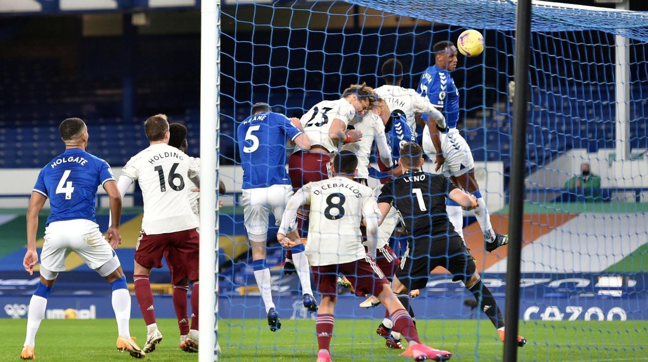 Momento del gol de Yerry Mina.