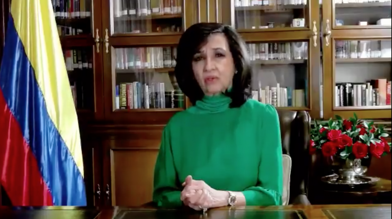 La Canciller Claudia Blum.