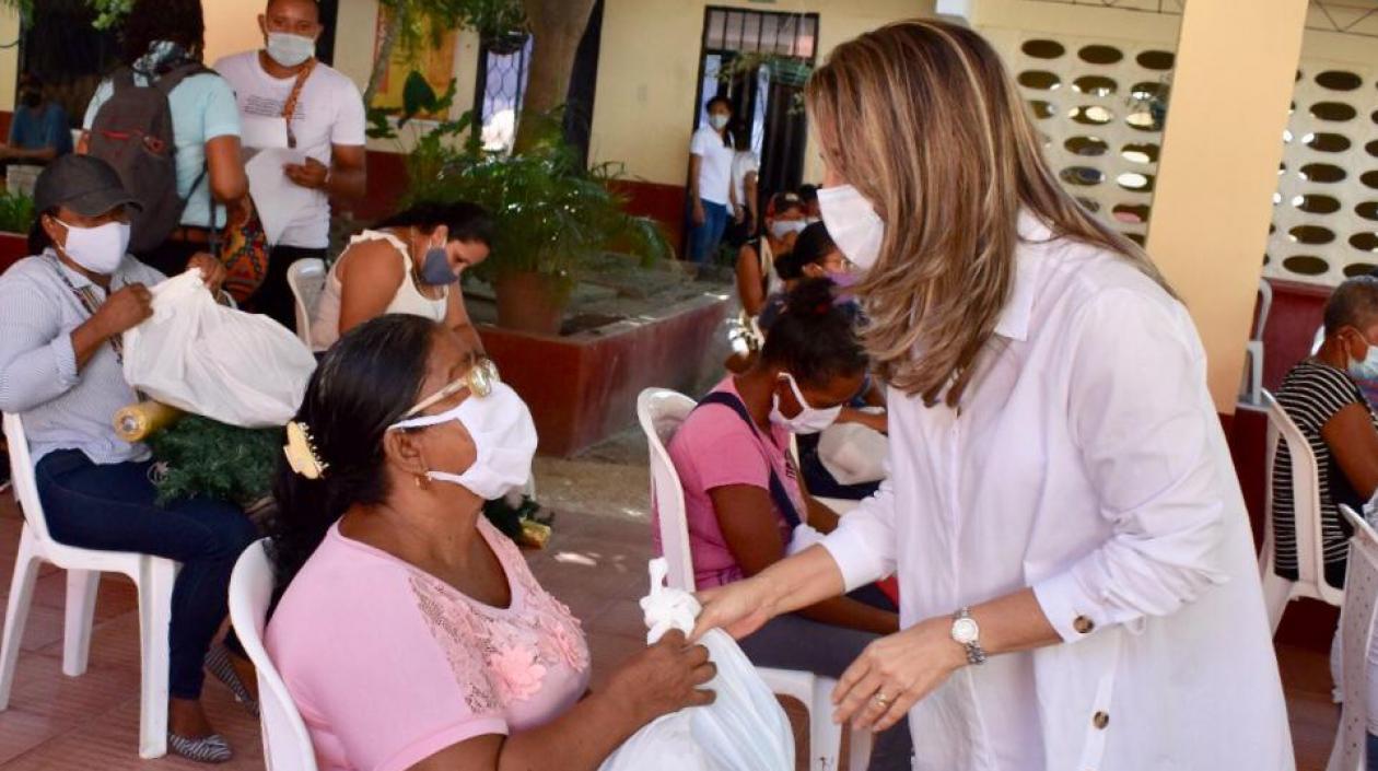 La secretaria de la Mujer y Equidad de Género, Dorita Bolívar Ebratt.