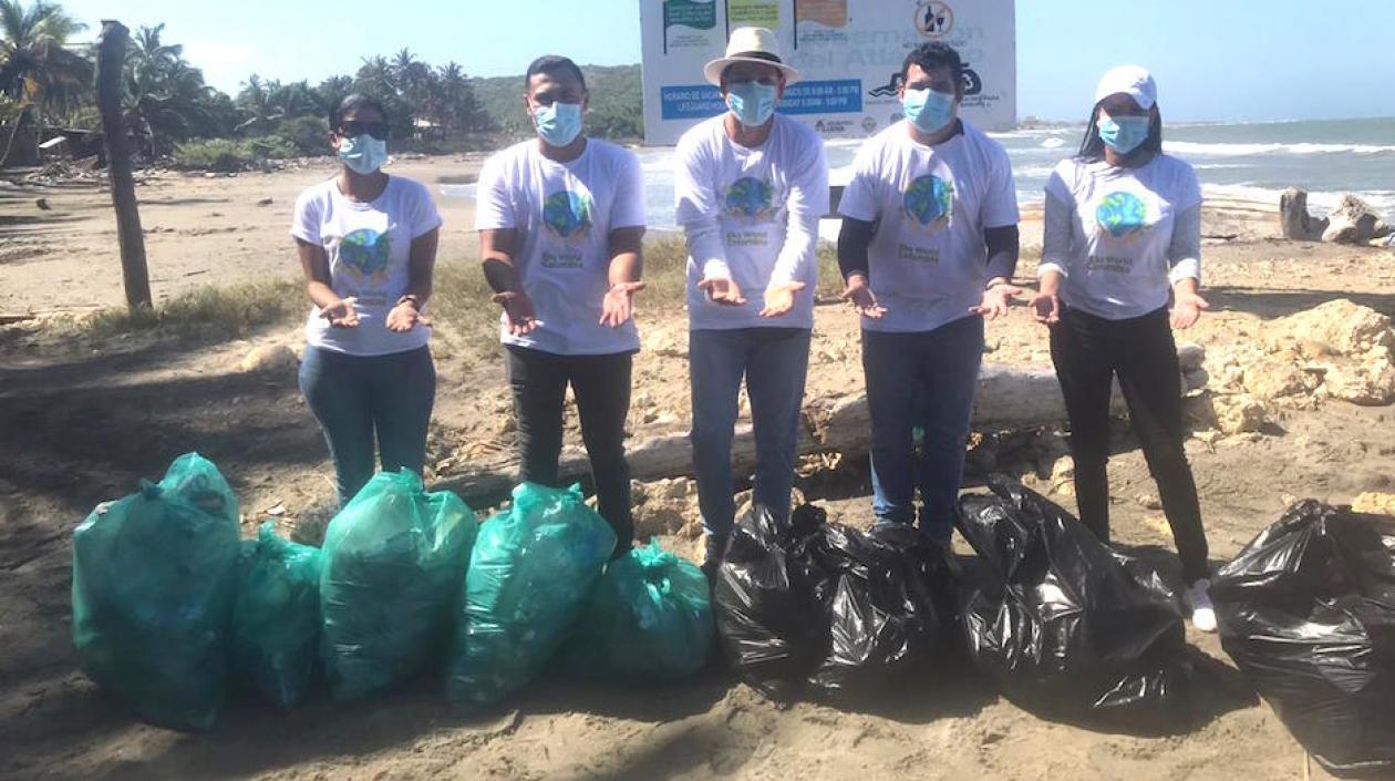 Jornada realizada en las playas de Santa Verónica.