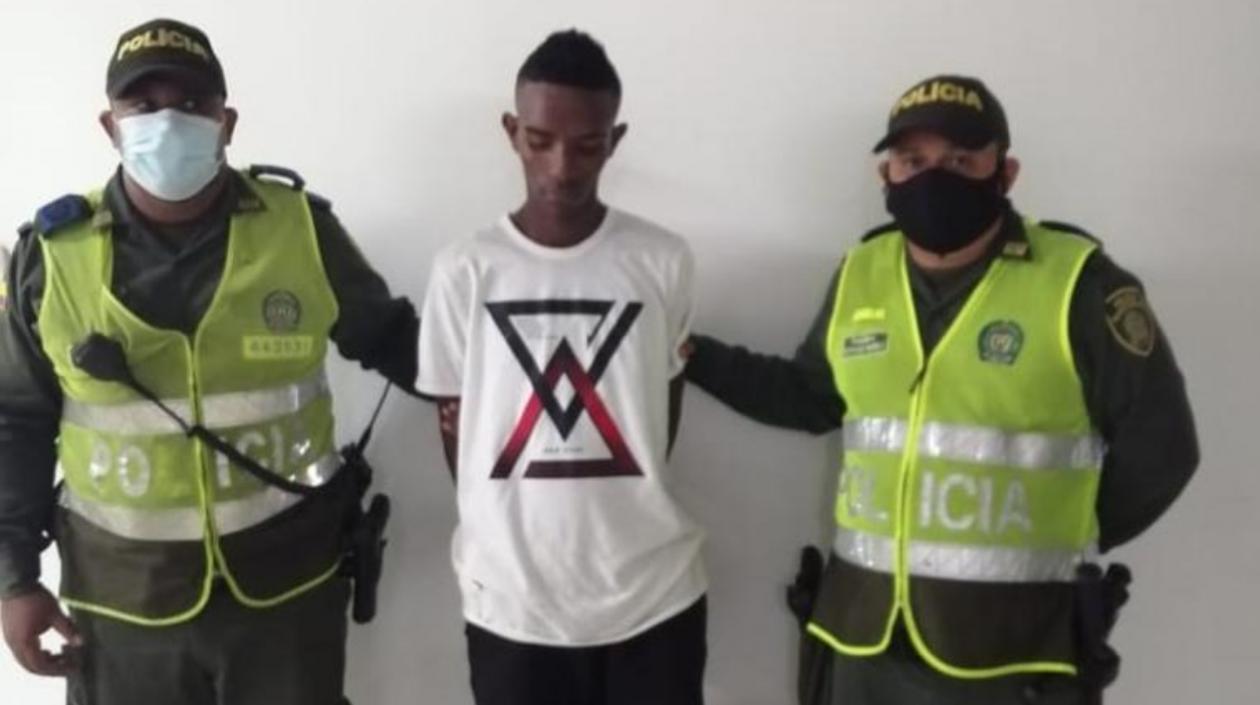 Alejandro Luis Borja Gómez.