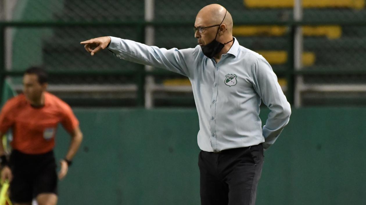 El uruguayo Alfredo Arias, entrenador del Deportivo Cali.