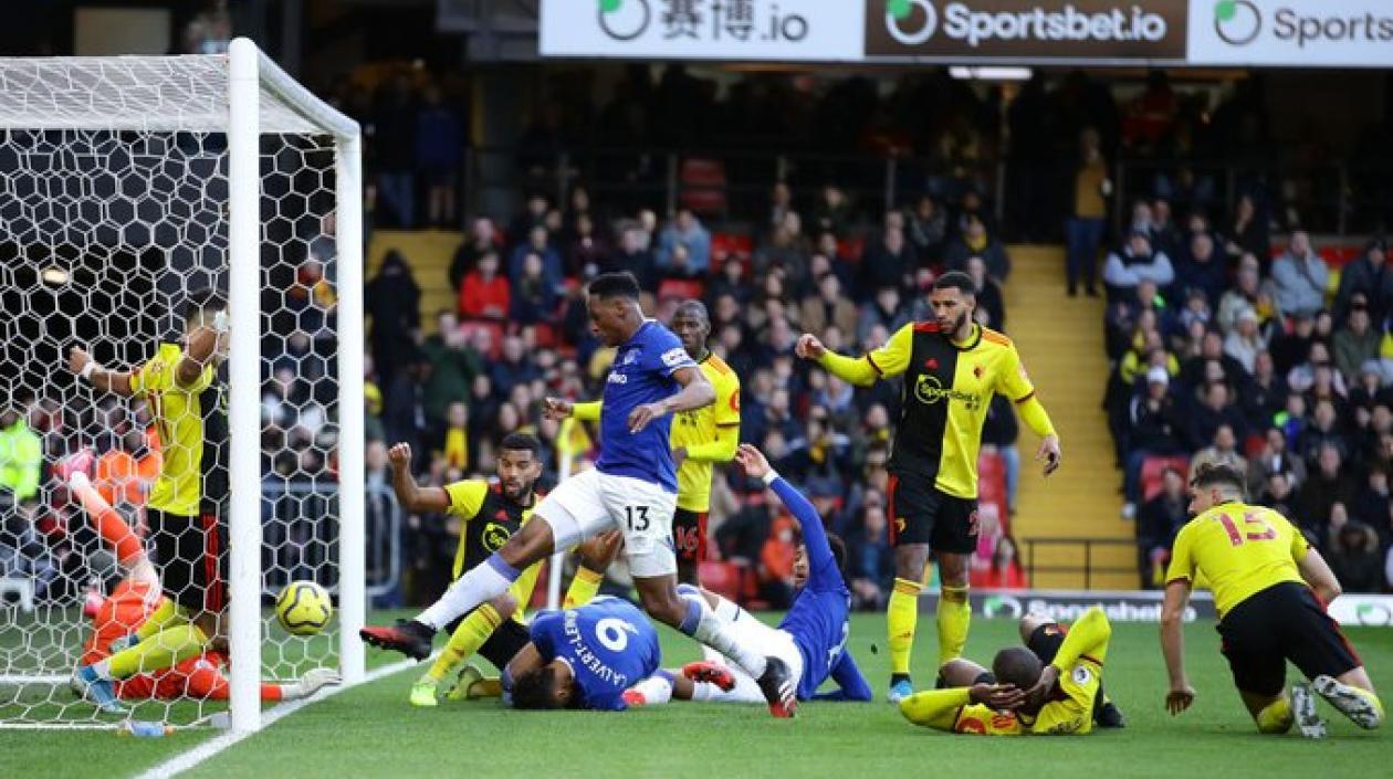 Momento del primer gol de Yerry Mina.