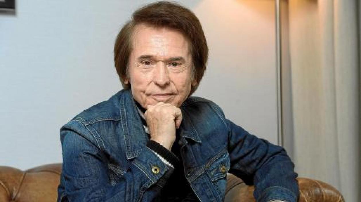 El cantante español Raphael.