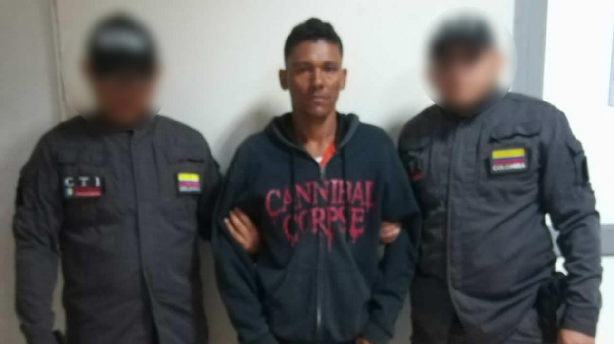 El indiciado se entregó al CTI de la Fiscalía en la URI. 