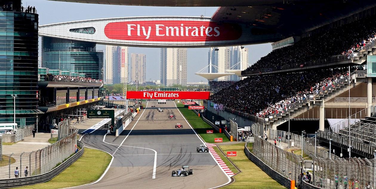 Vista general de la pista de carreras durante el Gran Premio de Fórmula Uno de China en el Circuito Internacional de Shanghai.