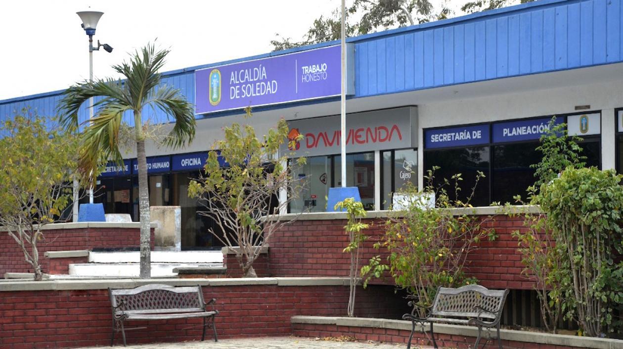 Los docentes reclaman explicaciones de la Alcaldía de Soledad.