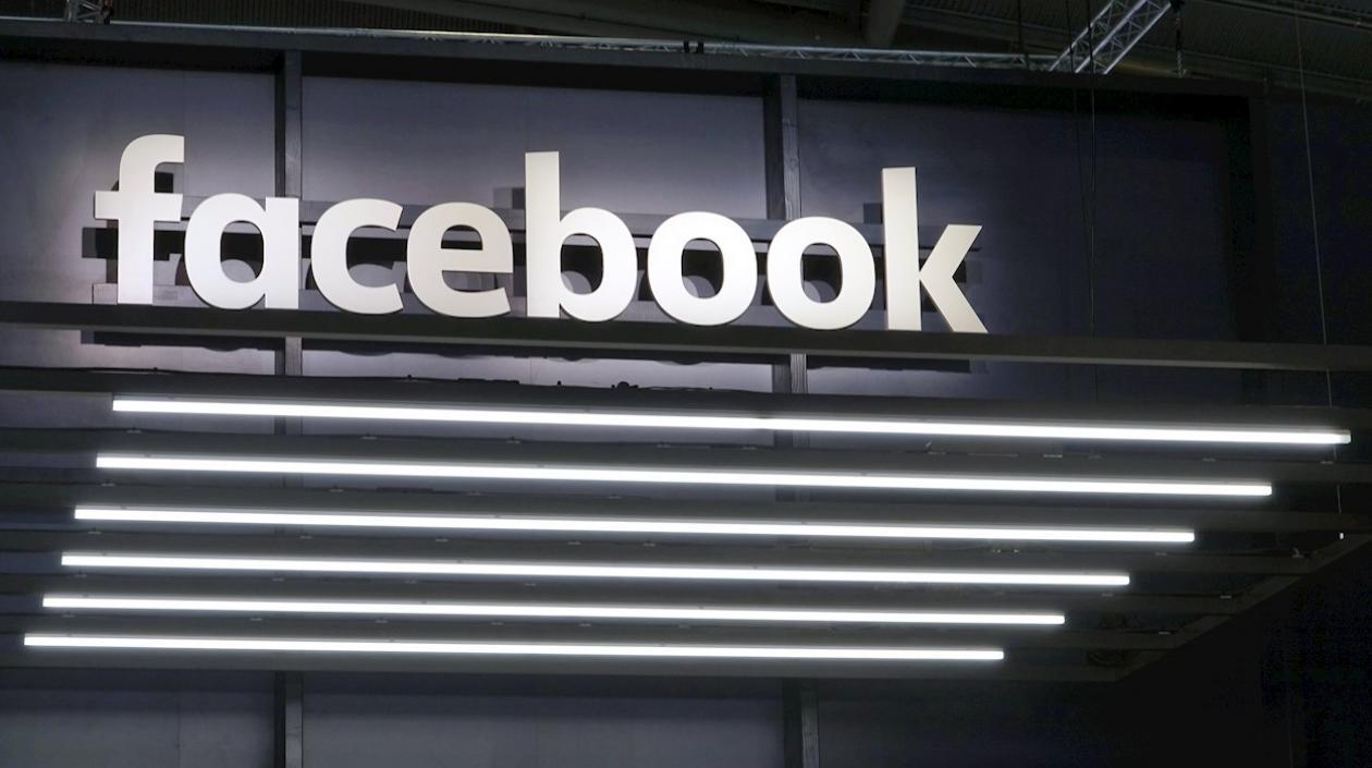 SIC ordenó adoptar nuevas medidas y mejorar las actuales para proteger los datos personales de los usuarios de dicha red social.