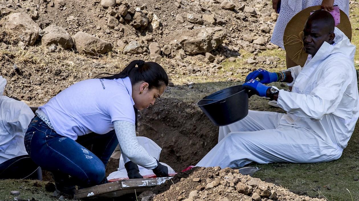 Exhumaciones en el cementerio de Dabeiba, Antioquia.