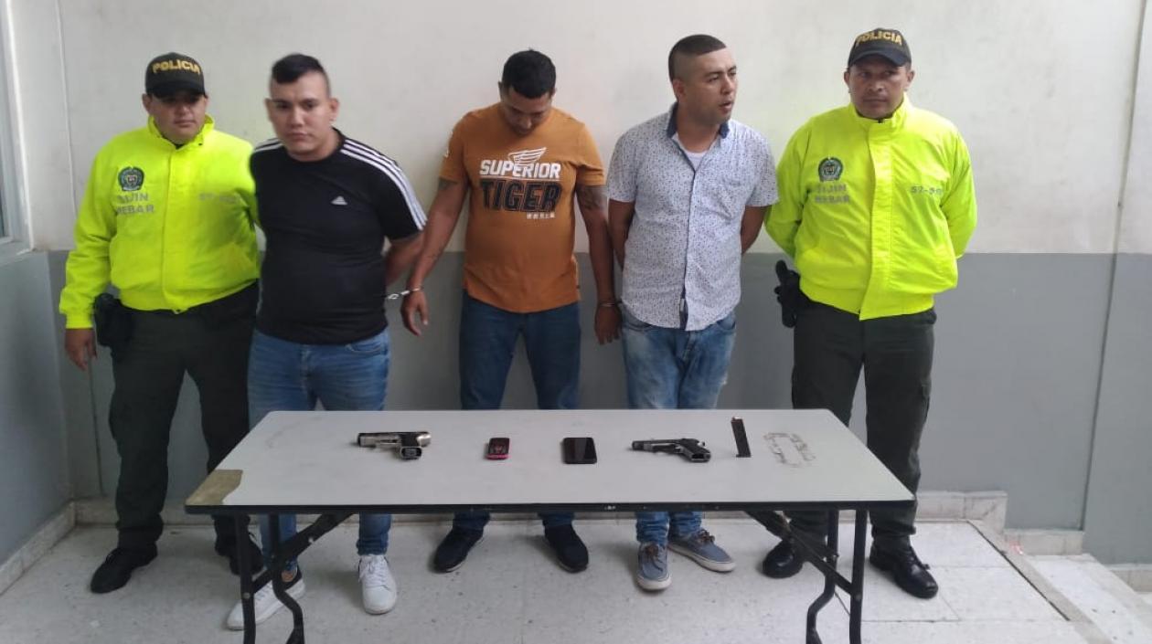 Álvaro Andrés Navarro Marín, 'El Russo' (izquierda).