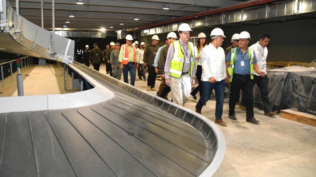 Pese a la visita presidencial, el aeropuerto sigue en las mismas.