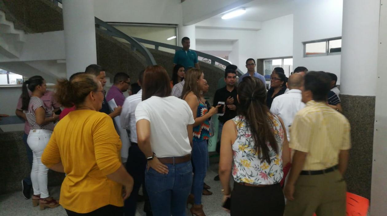 Trabajadores judiciales durante la protesta.