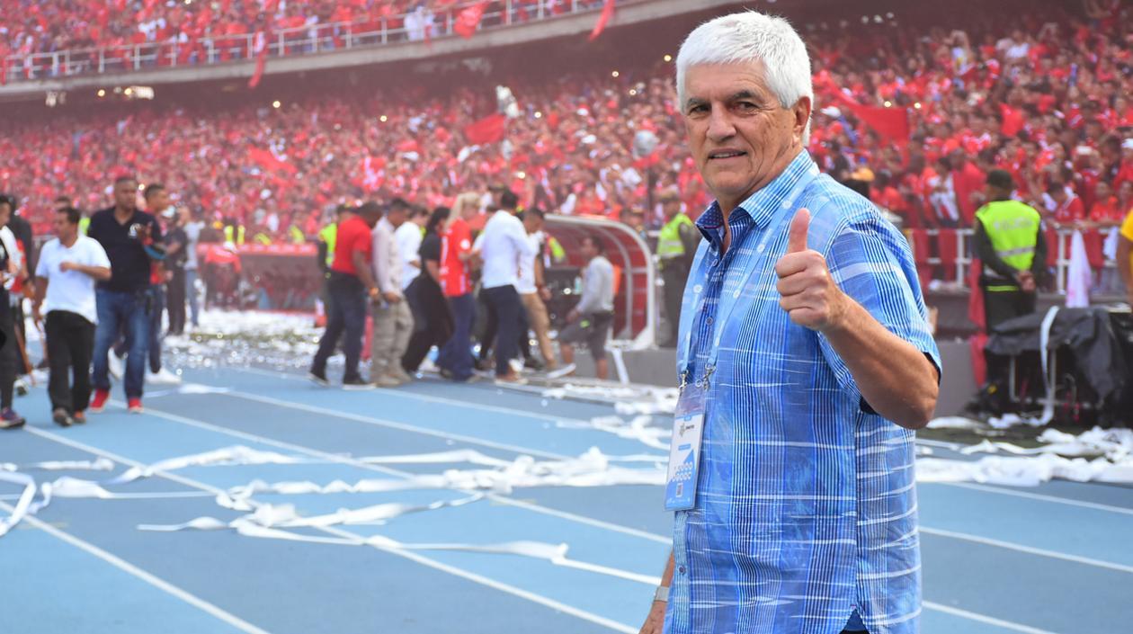 El técnico de Junior, Julio Comesaña.