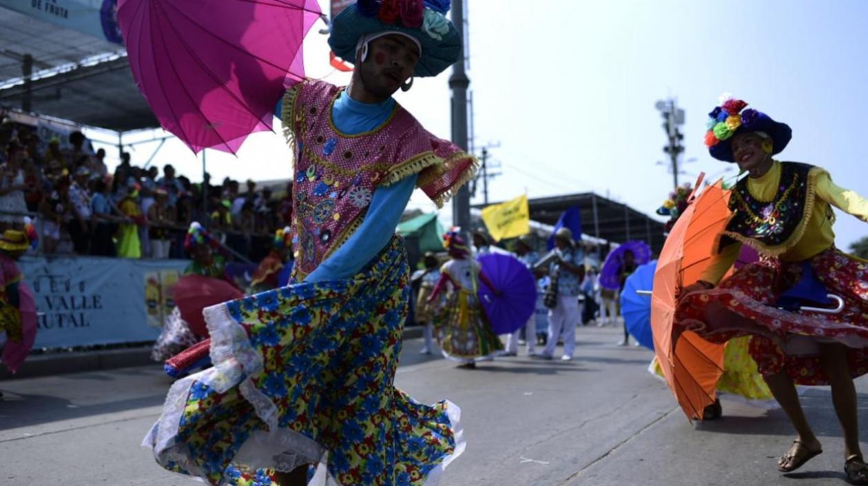 Listos los cierres viales para los desfiles de la Vía 40.