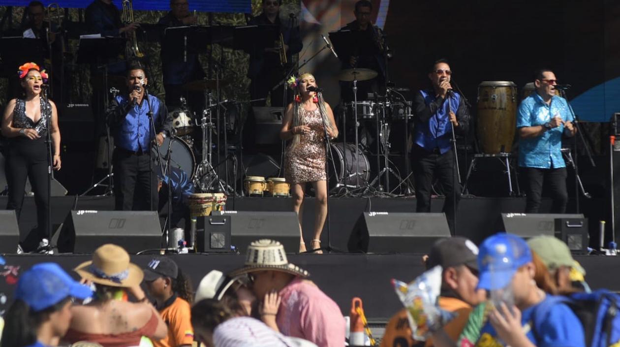 Presentación de la Orquesta de Pacho Galán.