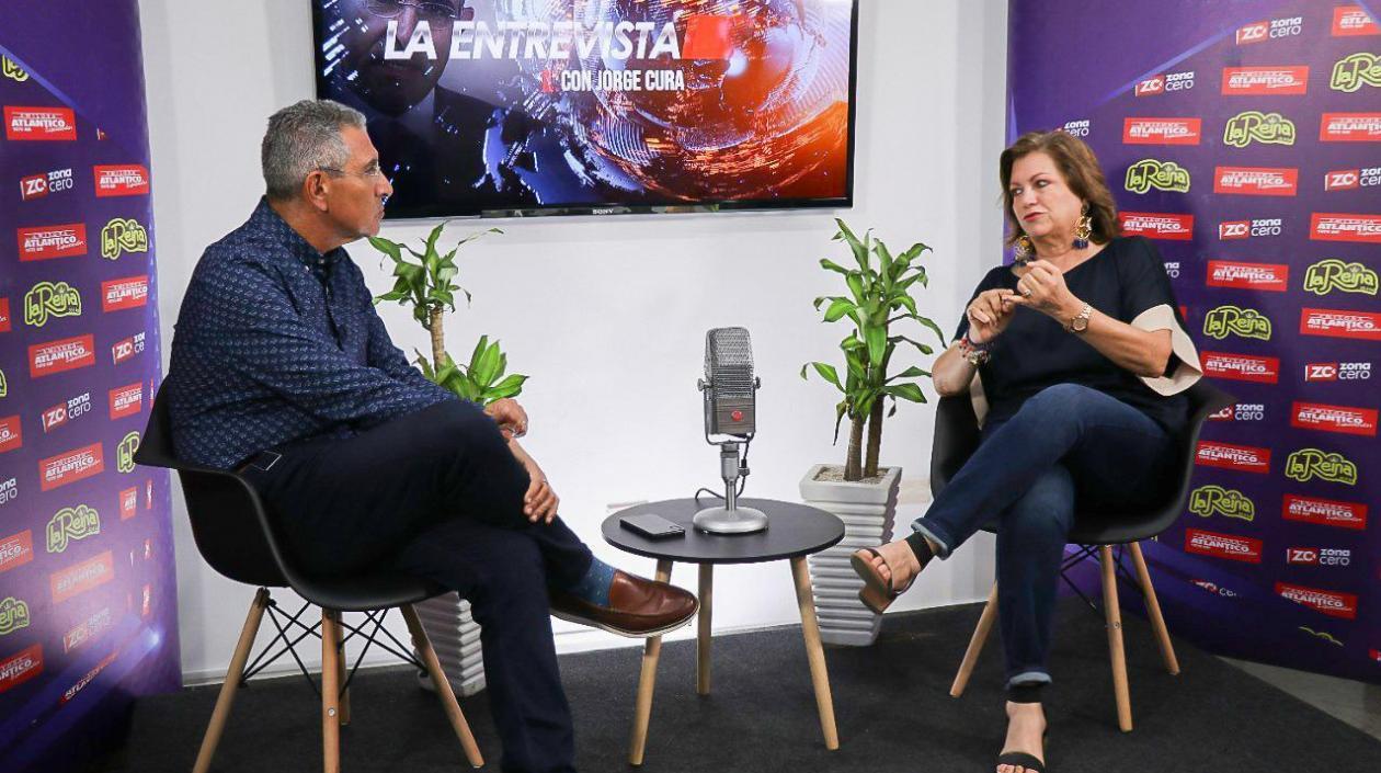 La Entrevista con Jorge Cura, hoy con Carla Celia directora de Carnaval S.A.S