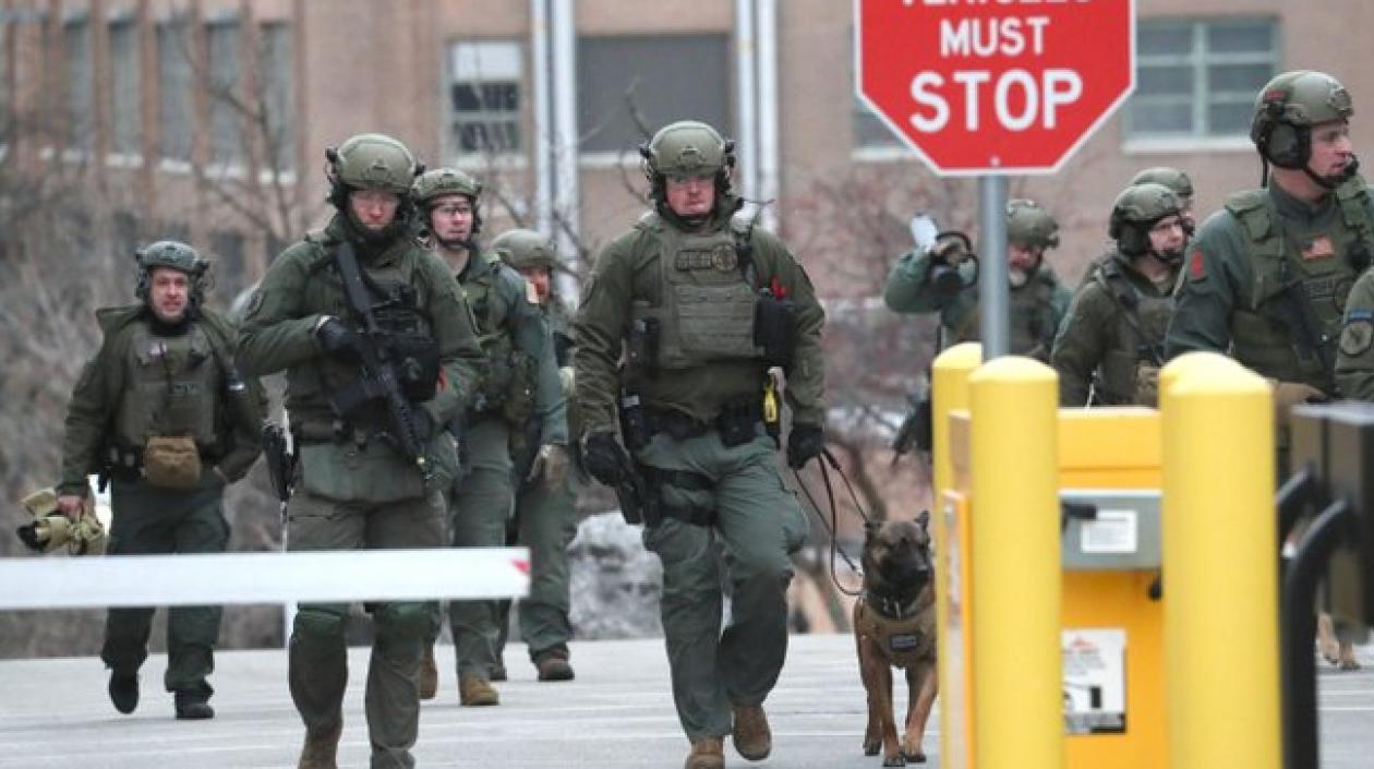La Policía en el lugar de los hechos.