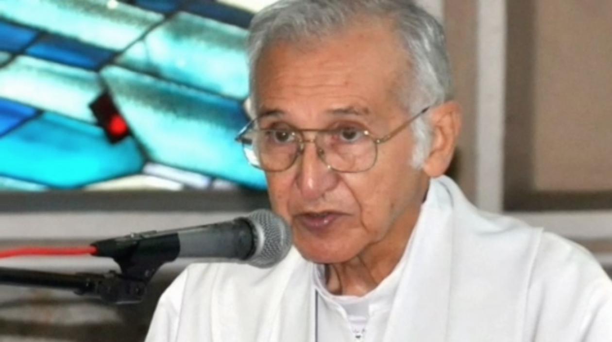 Monseñor Carlos Rocha Blanco (Q.E.P.D.).