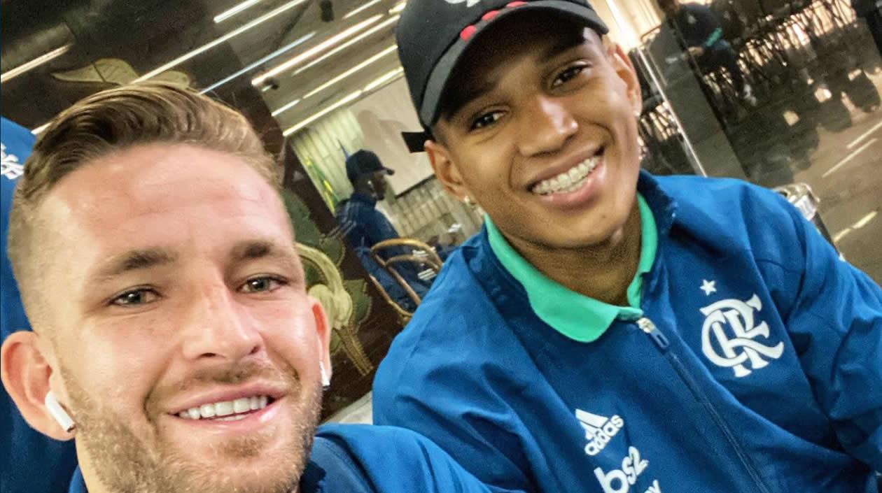 Jugadores de Flamengo durante su viaje hacia Barranquilla.