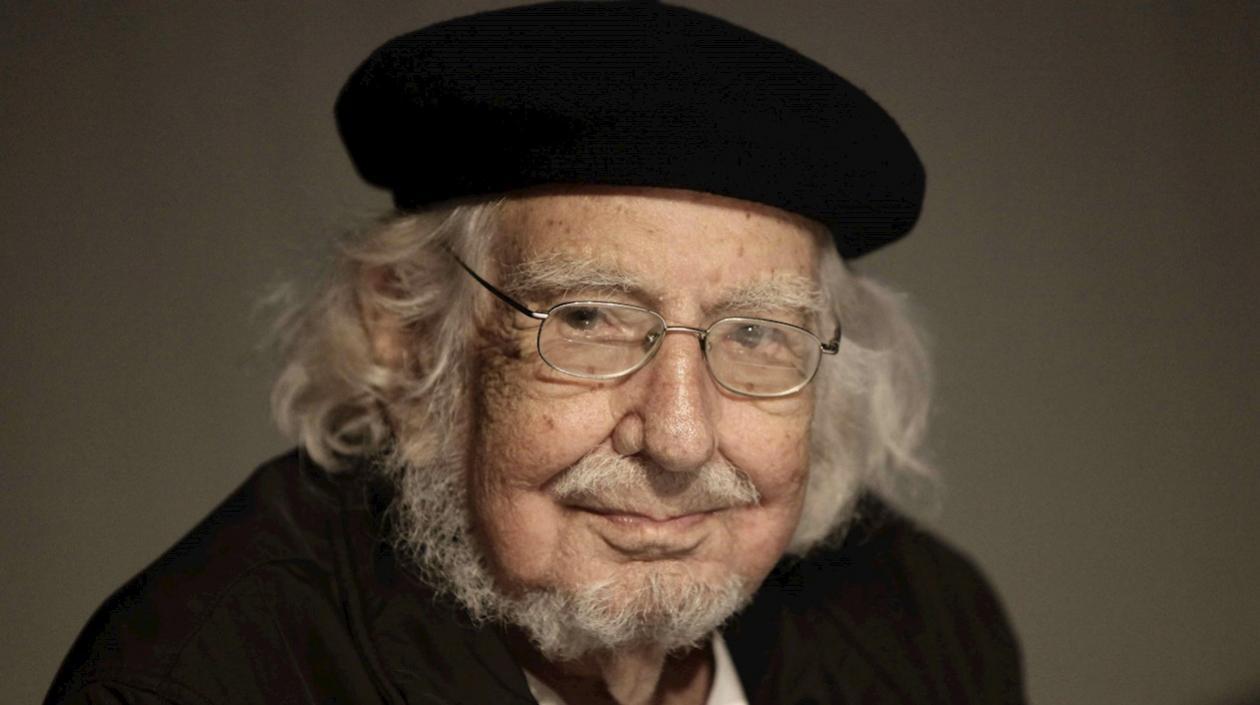 El sacerdote, teólogo y poeta Ernesto Cardenal.